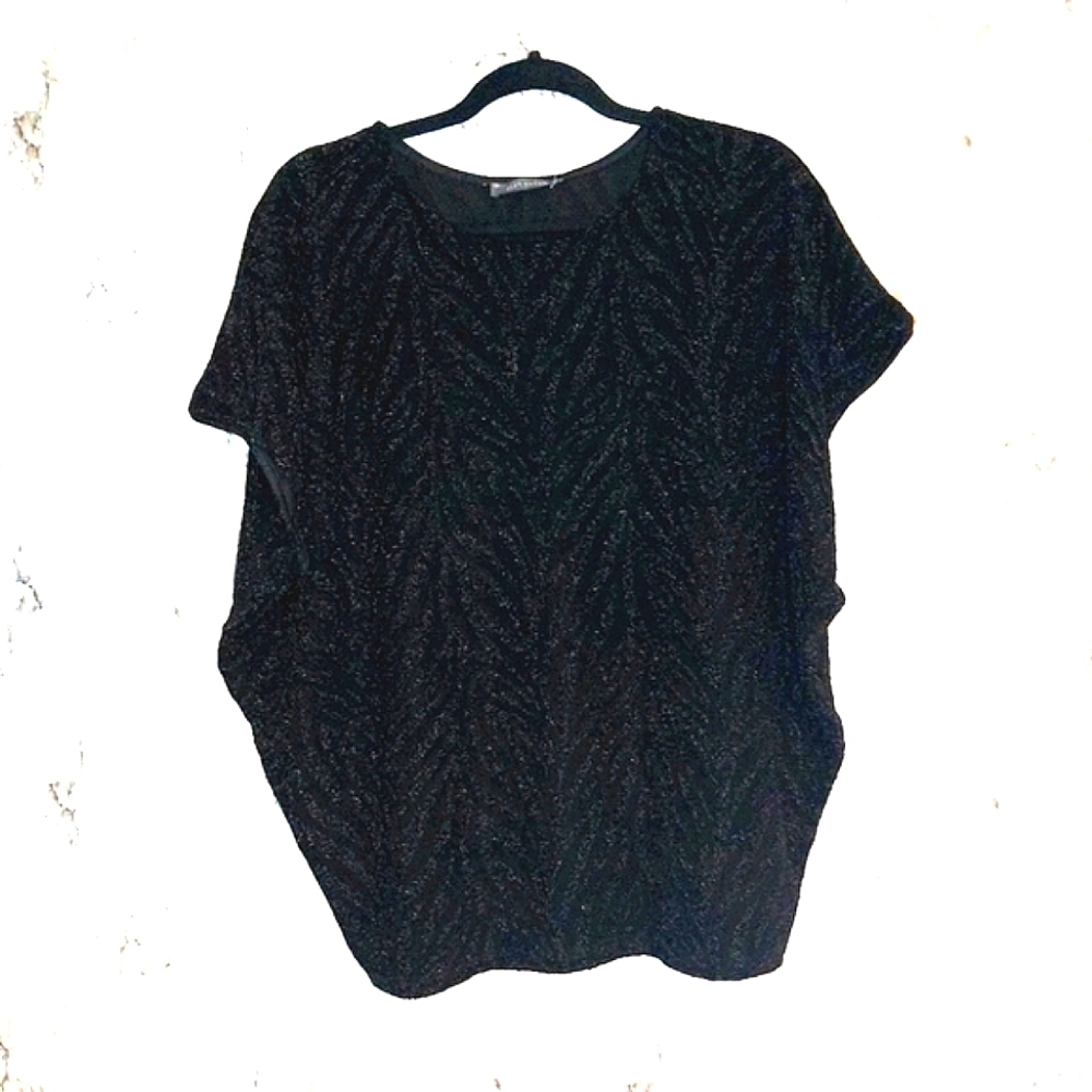 NWT Suzy Shier Poncho Sleeve Top size M